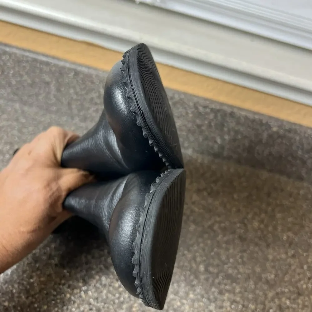 Gentle Souls Black Leather Ankle Boots Women's 8 M Comfort Casual Pull On Bootie